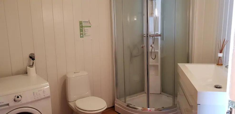 Flekkeroy Sjoboder 4 Soverom 8 Senger Kjere Exterior foto